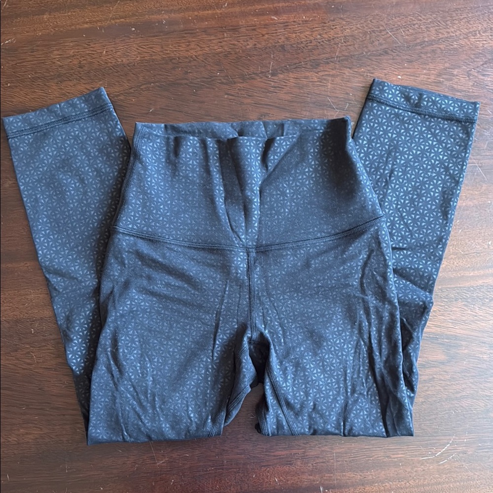 🍋Lululemon Align Crop🍋